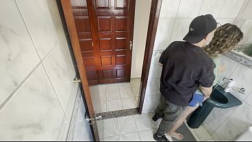 Download Video - A relative rubs against his step-niece in the bathroom&period;