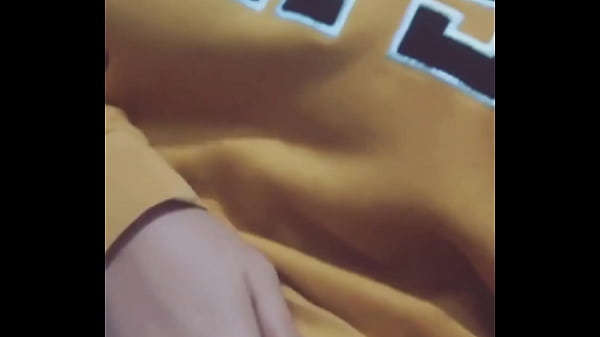 Download Video - Istri tetangga sengaja kirim colmek