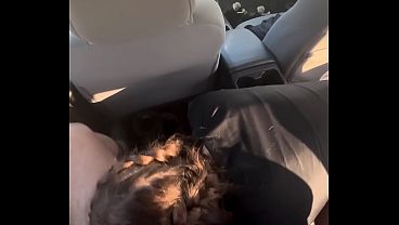 18 Yeard Old Tinder Date Gives Sloppy Throat In Car