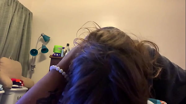 Download Video - Lesbian bestfriend gets facial in bedroom after watching tv
