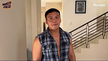 The Repairman fucks the pregnant housewife! Molly Pills feat. Rey Milos