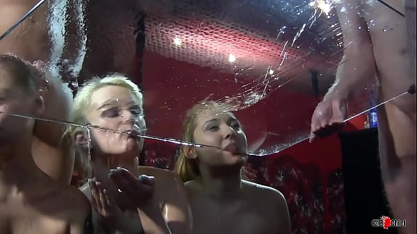 Massive piss orgy with 3 skinny girls