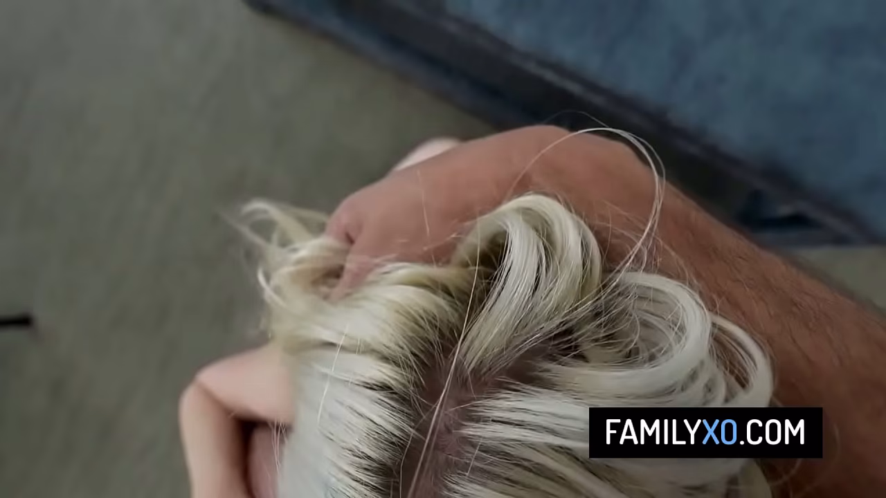 Blonde stepdaughter fucking with stepdad during quarantine - Scarlett Hampton