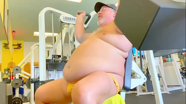 Fat mature man and has huge loads cum tribute