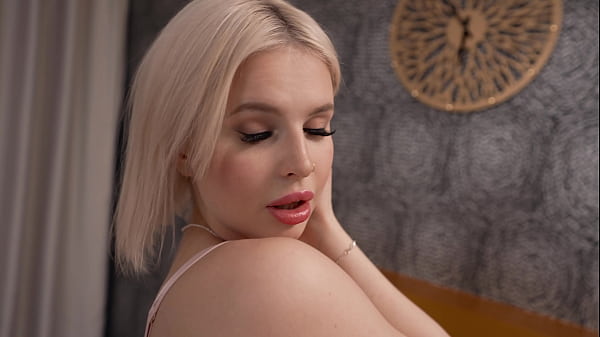 Download Video - FIRST Truly Epic Anal Destruction 19 Year Old White Blonde &lpar;short version&rpar;