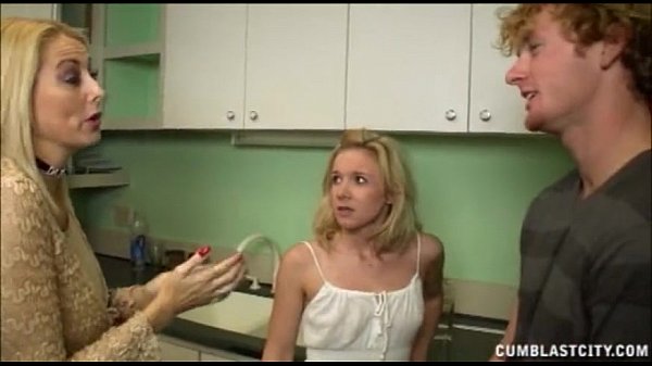 Double Blonde Pleasure