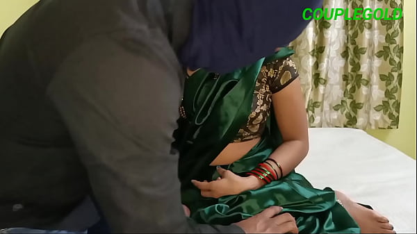 Download Video - समुंदर जैसे इस चुत में कितने ही लंड समा जाते हैं