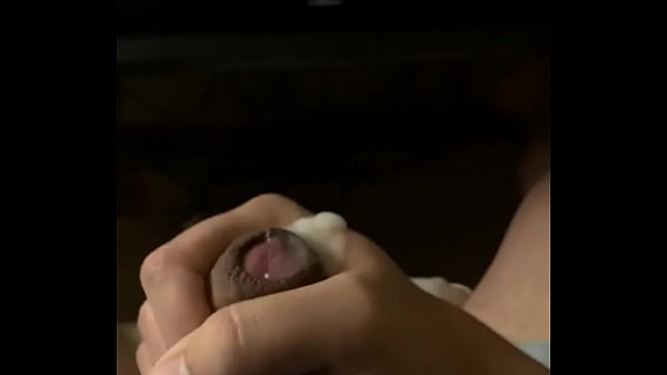 Straight dad jerks off to gay porn