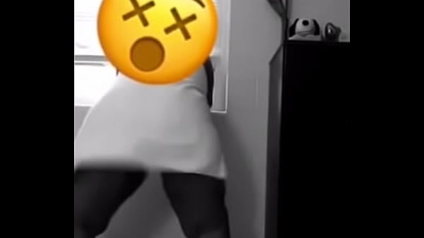 Ebony thot twerk
