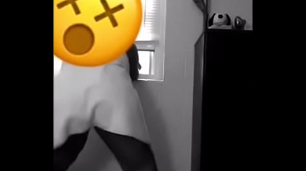 Ebony thot twerk