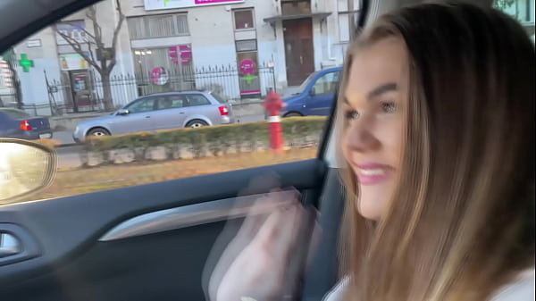 Amanda Clarke SQUIRTING and Pissing in a rent car