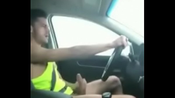 Gostosos gozando na punheta part2