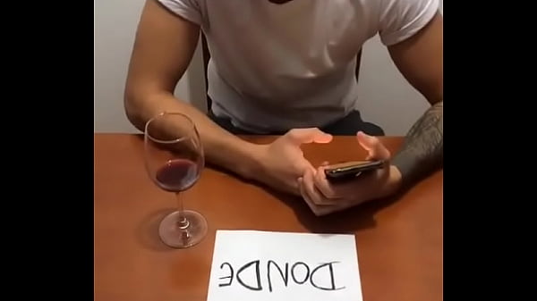 My girlfriend is waiting for me at home 15 sec