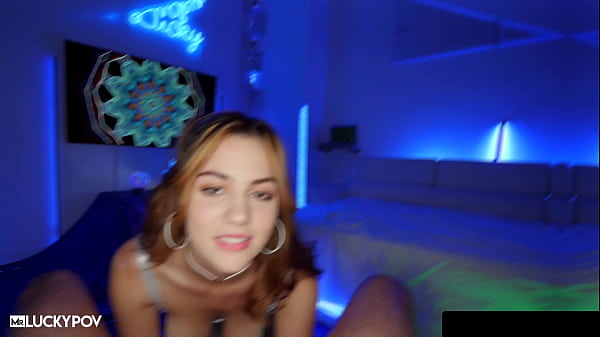 Perfect All Natural New Girl Ellie Novas Incredible Ass