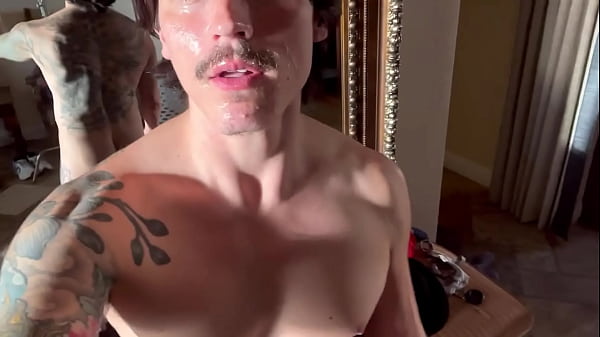 The way kyle fletcher01 cum glistens on my skin in the sunlight...Chef’s kiss