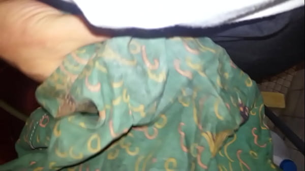 Encore Une Fois Cum Sur Les Grand-Mères Cummed Sale Vieux Lungi Dans Toilette-20160520