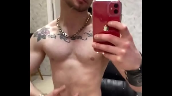 #kinkySirius make Fresh haircut and after that was barber’s blowjob in leather