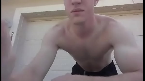 Garçon Seul