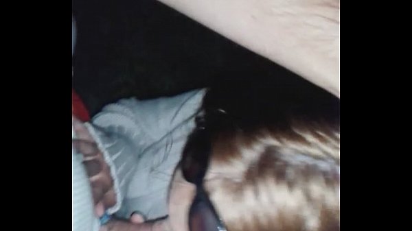 Cheating bitch suckin me up outside while hur man at work