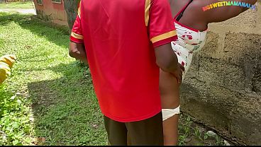 Mama got fuck in the abandoned store