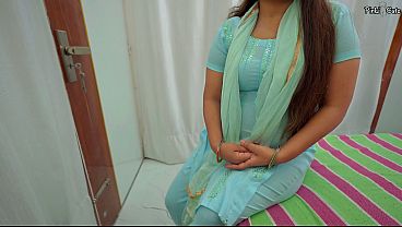 Cylinder de do bhaiya pls- Indian neighbour's hot wife fucked exchange of cylinder, got cum on hairy pussy.