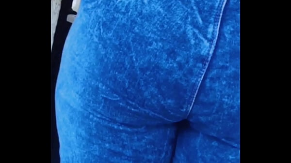 Cette Dame A Un Cul Riche