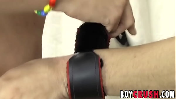 Download Video - Bondage and anal with gays Krist Cummings and Brandon White