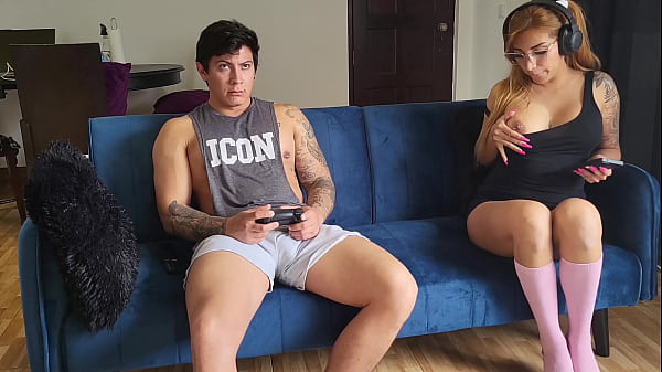 Download Video - My cuckold girlfriend's sister gives me a blowjob while she masturbates