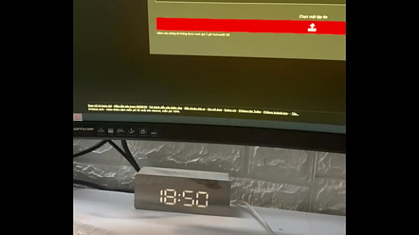 Video x&aacute;c minh