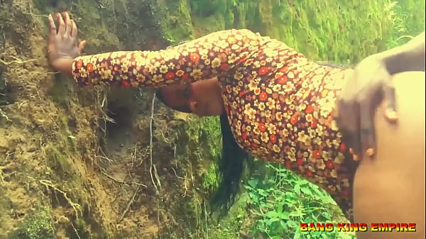 I CAN FUCK YOUR DICK ANYWHERE   Popular Lagos Hit Babe Fuck Me On The Village Road