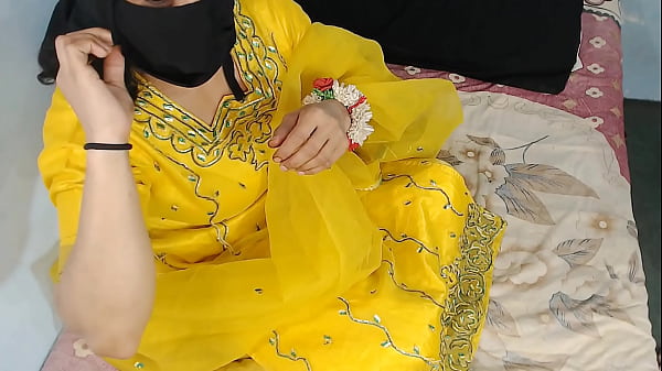 mehndi night beautiful handjob of big dick devar got by hot indian bhabhi on her wedding on xvideos india xxx