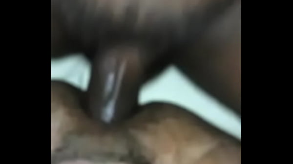 Eu Fodendo; Me Fuckin'