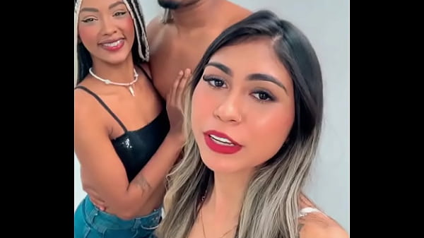 Elas acabaram comigo no menáge Modelo(a): MayramarceleCF