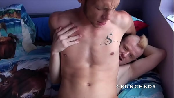 2257 two best friend accept to fuck bareback