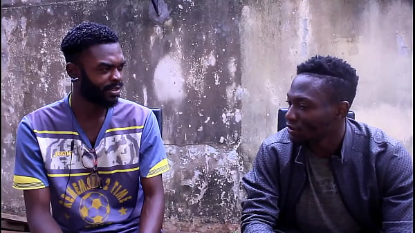 Curvy queen seducing with her huge melons"