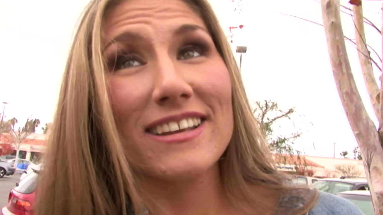 A Eden Degarden le encanta ser una puma de aspecto agresivo
                    interracial pornstar milf blowjob handjob cum swallowing blue eyes big cock facial cumshot 1 on 1 solo masturbation shaved pussy hair muchos negros