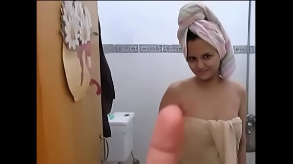 Download Video - Honeymoon Night Romantic Love Of Real Indian Couple