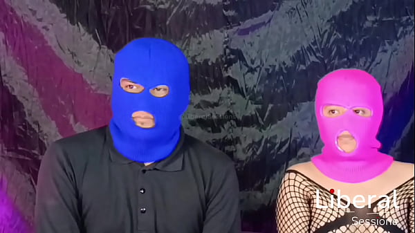 Esposa caliente no aguanto y quiso grabar su segundo video porno, su esposo obediente la complace