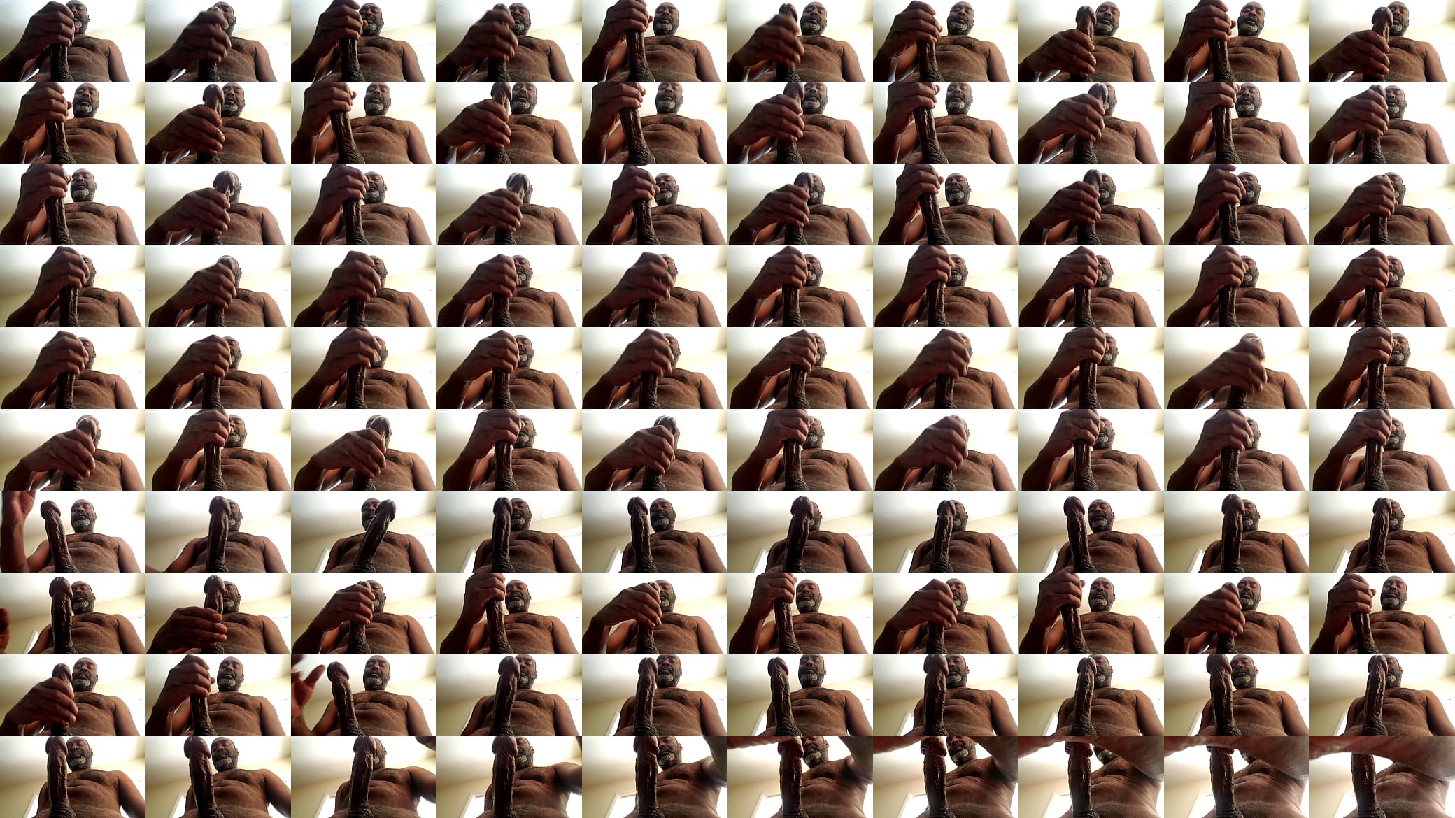 Jacking off black dick 预览图