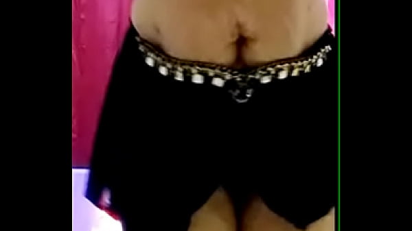 Desi Aunty Topless Dance