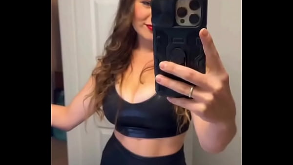 Good Morning ? ️? Happy Fkn’ FriYAY! #gymgirl #fitnesslifestyle #nsfw #fitnssmodel #tightsvideos