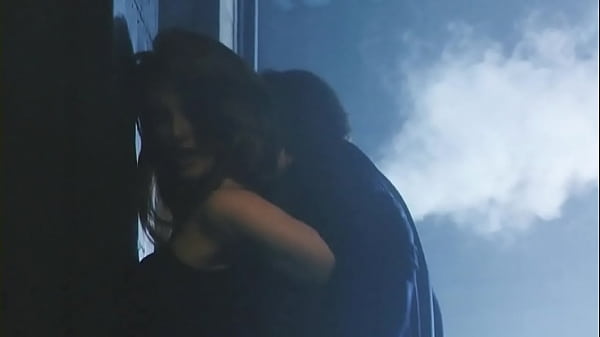 Angie Everhart - Encore Neuf Semaines Et Demie