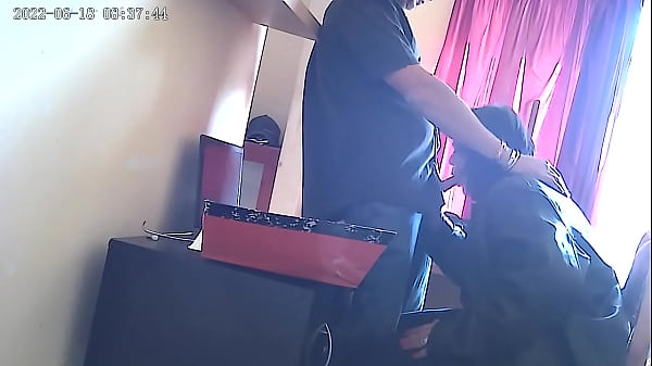 Office sex sucking the bosses cock