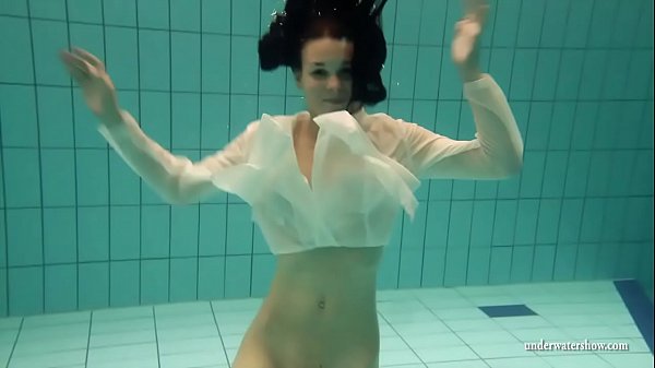 Submerged underwater Petra makes you wanna cum