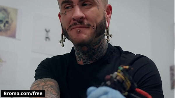Download Video - Skinny Twink Lev Ivankov Gets His Asshole Drilled By His Super Sexy Tattoo Artist Fly Tatem - BROMO