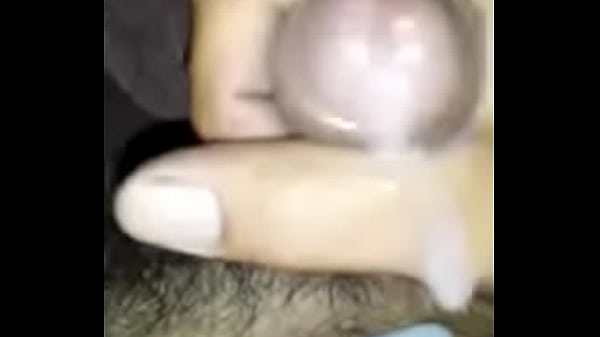 Download Video - El vergonzado88 jalandose el pene