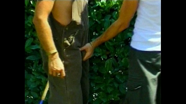 Gentlemens-gay - TheBiggerBoyTheBiggerToy - scene 1