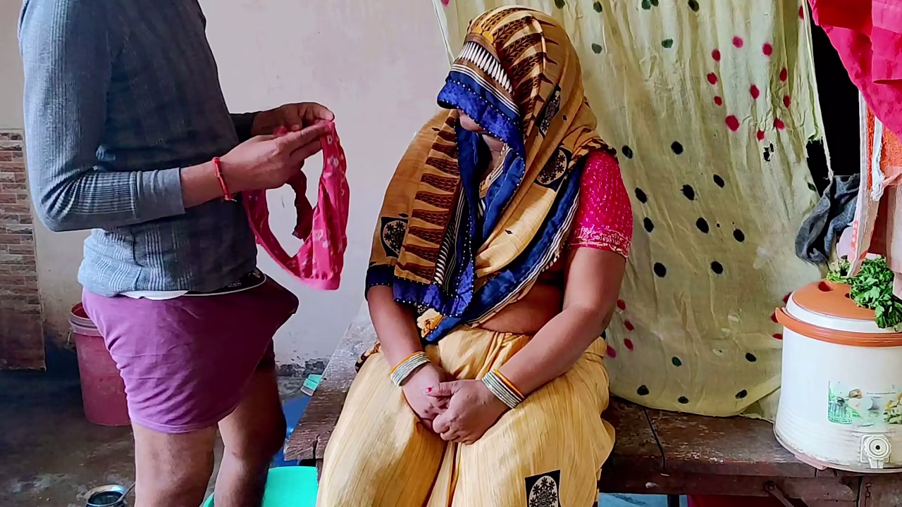 देसी पड़ोस वाली भाभी कि चूदाई