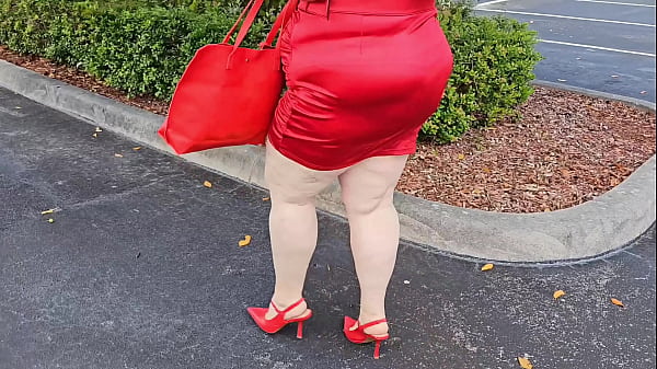 I let a stranger, who interviewed me for modeling job eat my pussy
