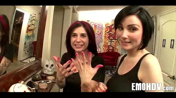 Emo girl gets fucked 021